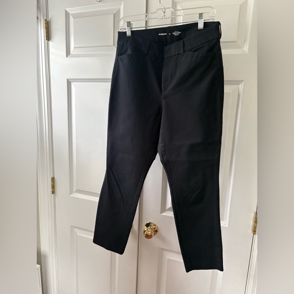 Navy blue high waist pixie crop pant